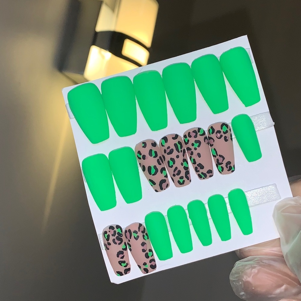 Lime cheetah